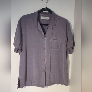 Action Wear Purple short sleeve cropped  casual shirt Size Lg #562